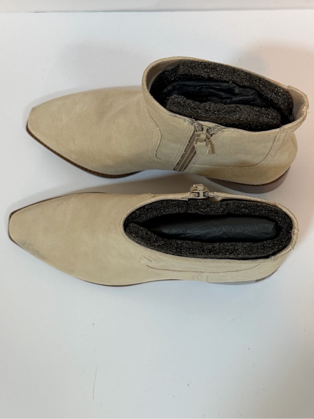 Cole Haan Naia Pointed Toe Block Heel Suede Booties Size 6.5 New No Box - Picture 8 of 8